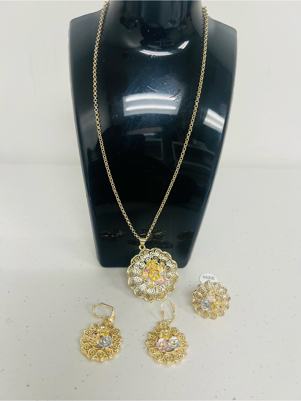 Gold Filigree Floral Pendant Necklace, Earrings & Ring Set - Gold #0017